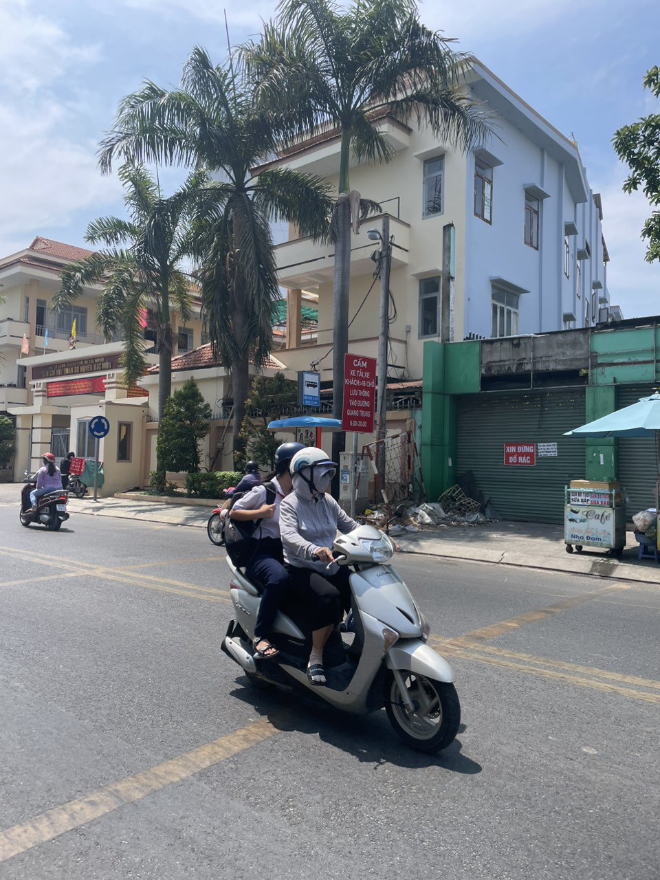 Bán nhà mặt tiền 6x26m giá 9 tỷ Đường Lê Lợi-1