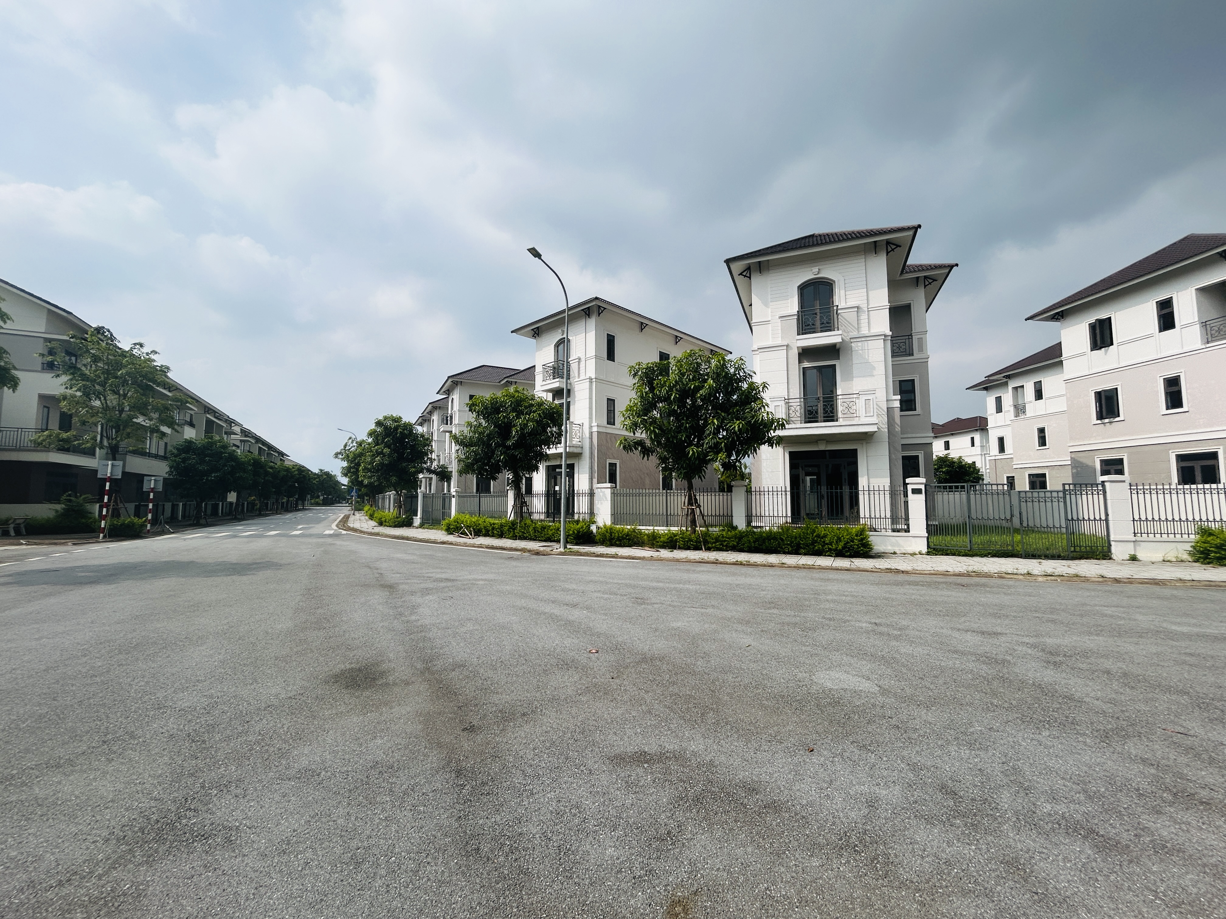 🏡 BIỆT THỰ ĐƠN LẬP 216M² – 15,243 TỶ CENTA CITY | SỔ ĐỎ SANG TÊN NGAY