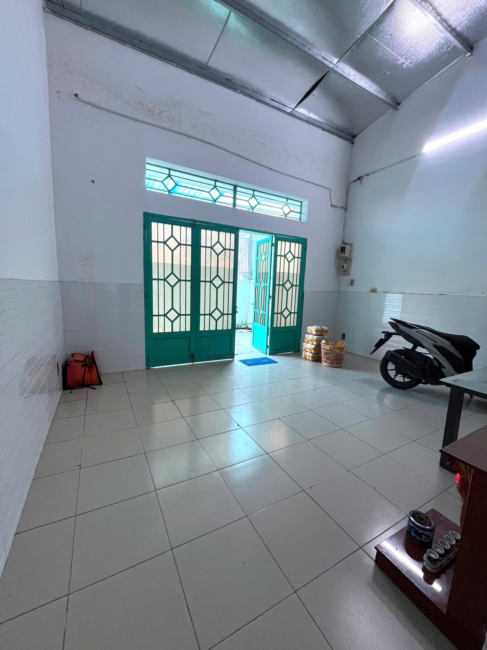 Bán Đất Tặng Nhà Cấp 4 Mặt Tiền Đường 54 Hiệp Bình Chánh Thành Phố Thủ Đức
