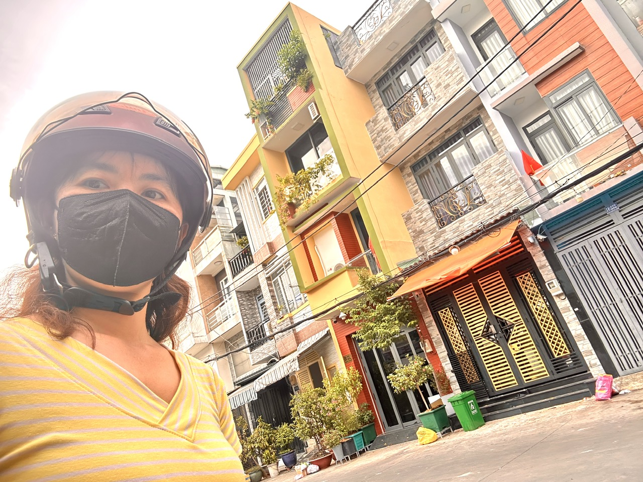 🎉NHÀ ĐẸP 4 TẦNG- MẶT TIỀN 8M- XE HƠI ĐẬU CỬA- Đ.ĐOÀN VĂN BƠ- GẦN NGAY KHU ẨM THỰC VĨNH KHÁNH- LƯU THÔNG TÔN ĐẢN- HOÀNG DIỆU- NGUYỀN TẤT THÀNH .