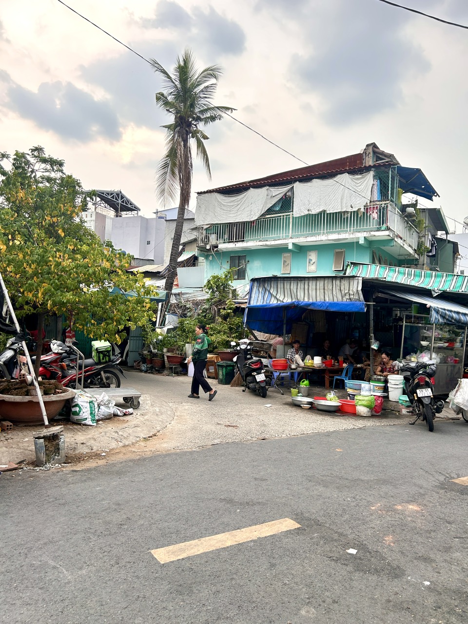 🎉SIÊU PHẨM MẮT TIỀN THỤC- 114M2 NGANG 7M*15M- XE HƠI VÀO NHÀ Đ.TÔN THẤT THUYẾT NGAY CÔNG VIÊN KHÁNH HỘI- ĐI HOÀNG DIỆU- BẾN VÂN ĐỒN
