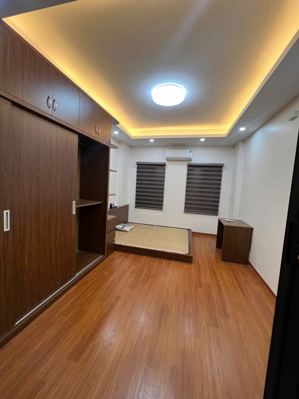 CHO THUÊ NHÀ MỚI  5 TẦNG TẠI ĐÔNG THIÊN – VĨNH HƯNG, HOÀNG MAI  – 12TR500