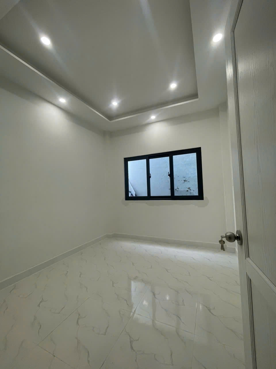 🎯 SIÊU PHẨM LÕI Q3! BÁN NHÀ NGUYỄN THIỆN THUẬT HẺM 8M - VUÔNG VỨC 41M² - 4 TẦNG - CHỈ 13 TỶ TL