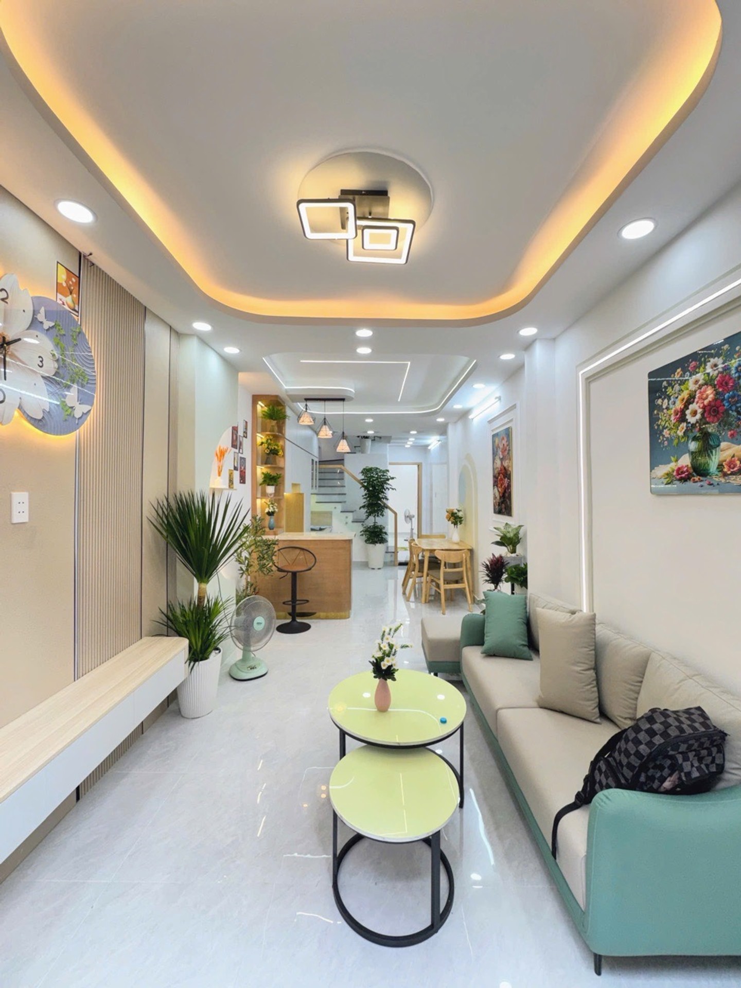 NHÀ MỚI ĐẸP 3 TẦNG KIÊN CỐ - 42M2 - CÓ 4 PHÒNG NGỦ - GẦN 4 XÃ - GIÁP TÂN PHÚ - HẺM TRƯỚC NHÀ 4M - GẦN TRƯỜNG HỌC ĐẦY ĐỦ TIỆN ÍCH - GIÁ CHỈ HƠN 4 TỶ