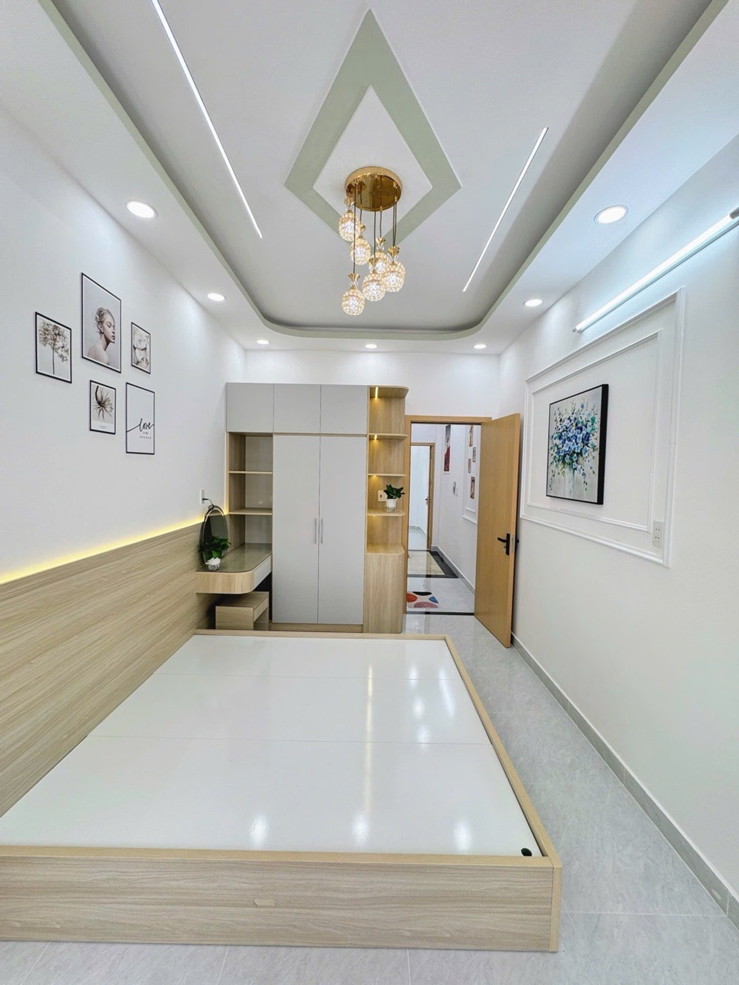 NHÀ MỚI ĐẸP 3 TẦNG KIÊN CỐ - 42M2 - CÓ 4 PHÒNG NGỦ - GẦN 4 XÃ - GIÁP TÂN PHÚ - HẺM TRƯỚC NHÀ 4M - GẦN TRƯỜNG HỌC ĐẦY ĐỦ TIỆN ÍCH - GIÁ CHỈ HƠN 4 TỶ-3