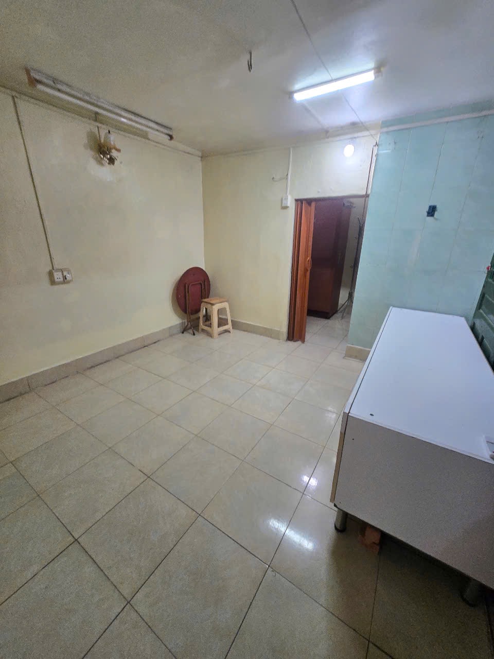 CHO THUÊ CĂN HỘ TẦNG 1 KHU TẬP THỂ 5 TẦNG QUỲNH MAI – PHƯỜNG BẠCH MAI, HÀ NỘI