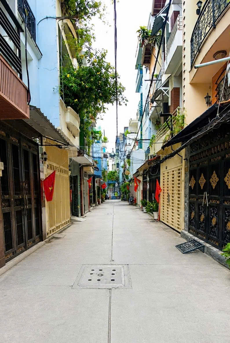 Bán đất hẻm Ô tô Nguyễn Đình Chiểu, QUẬN 3, 4.6x12 (54 m2), giá 11.2 tỷ