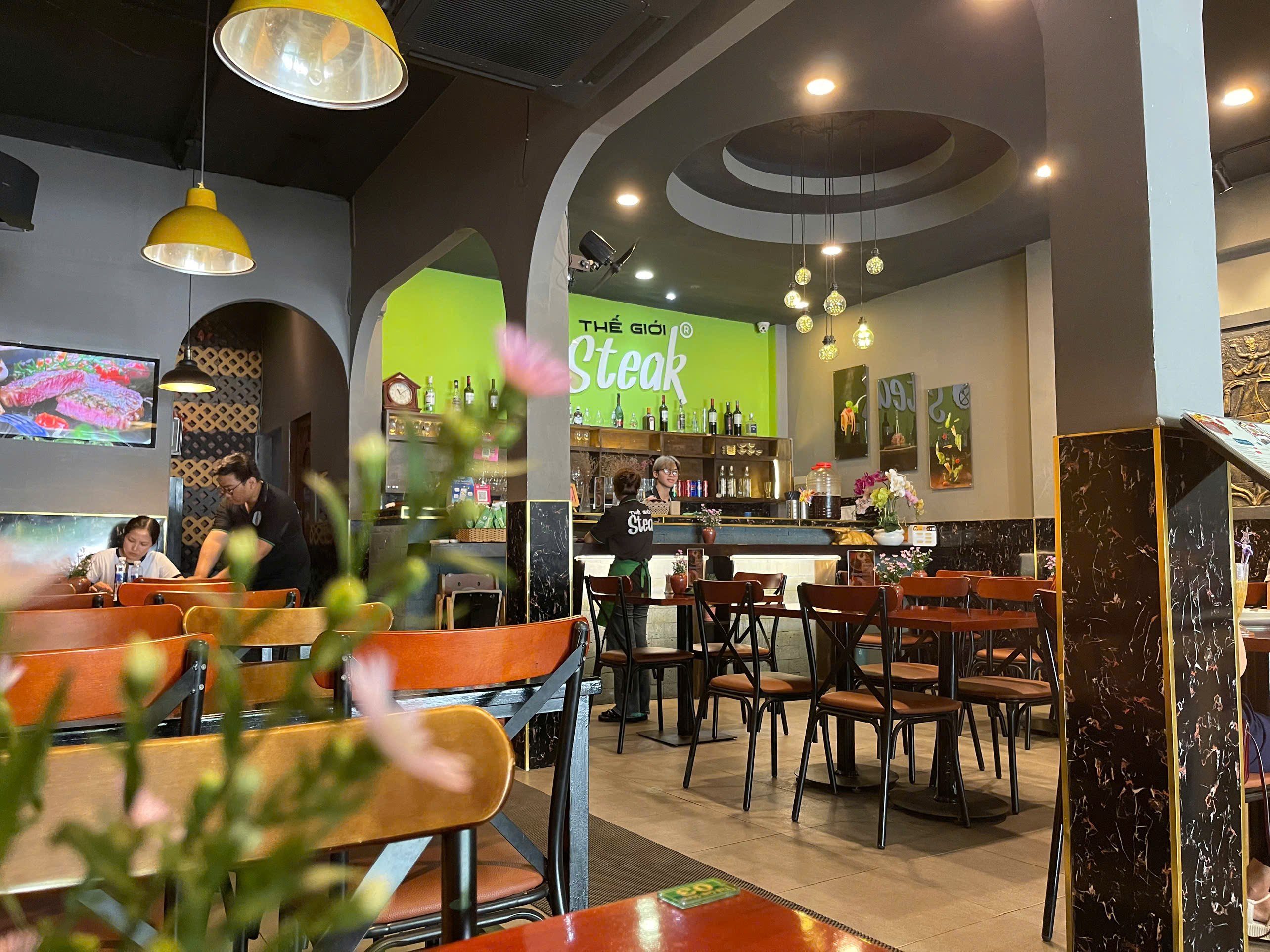 CẦN SANG GẤP QUÁN STEAK & MẶT BẰNG NGUYỄN GIA TRÍ – BÌNH THẠNH Đây là cơ hội tốt cho anh/chị đang tìm mặt bằng đẹp-1