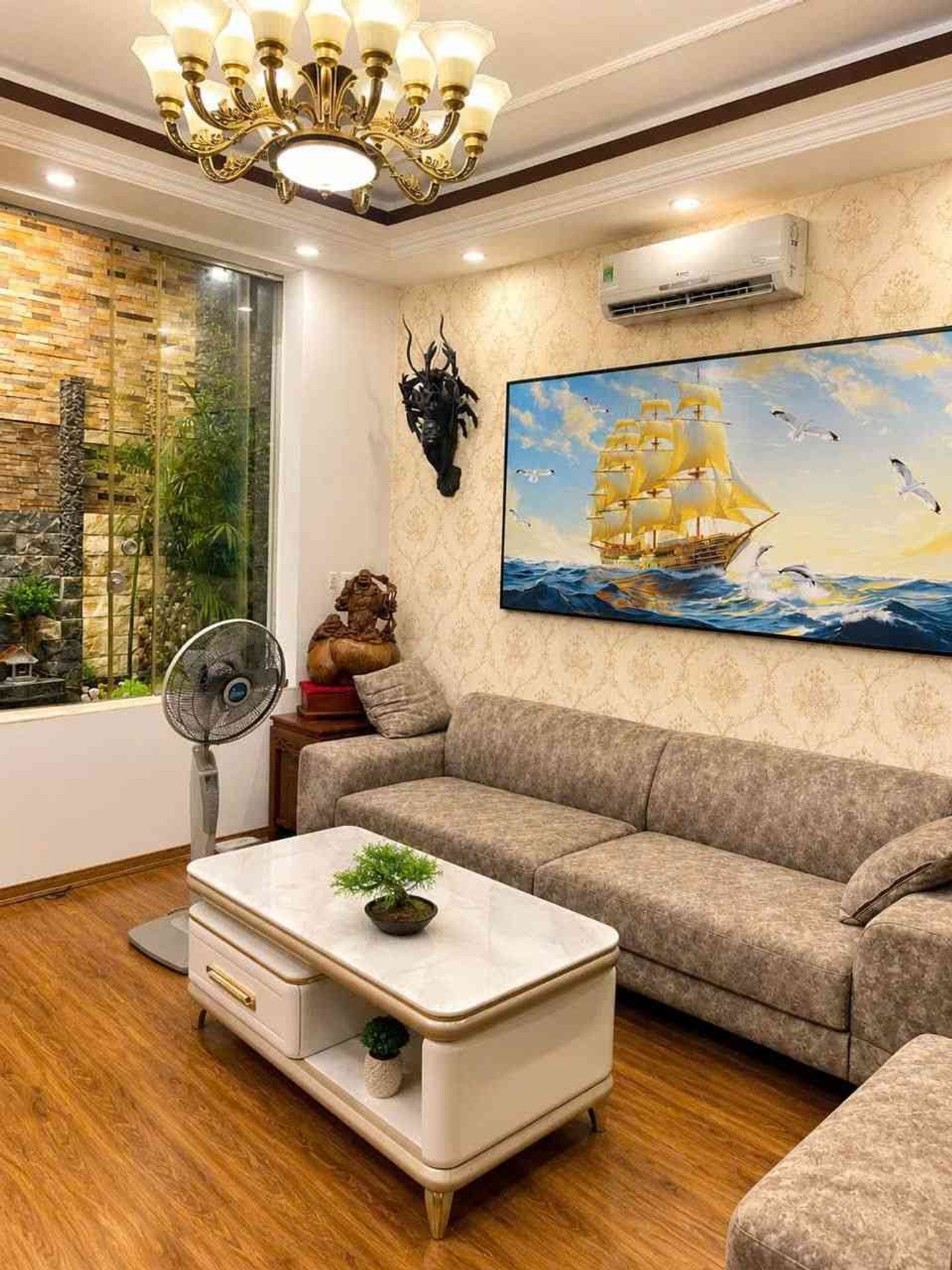 Nhà 4 tầng gara ô tô - Ngõ thông Chợ Hàng - Không gian xanh hiếm có
