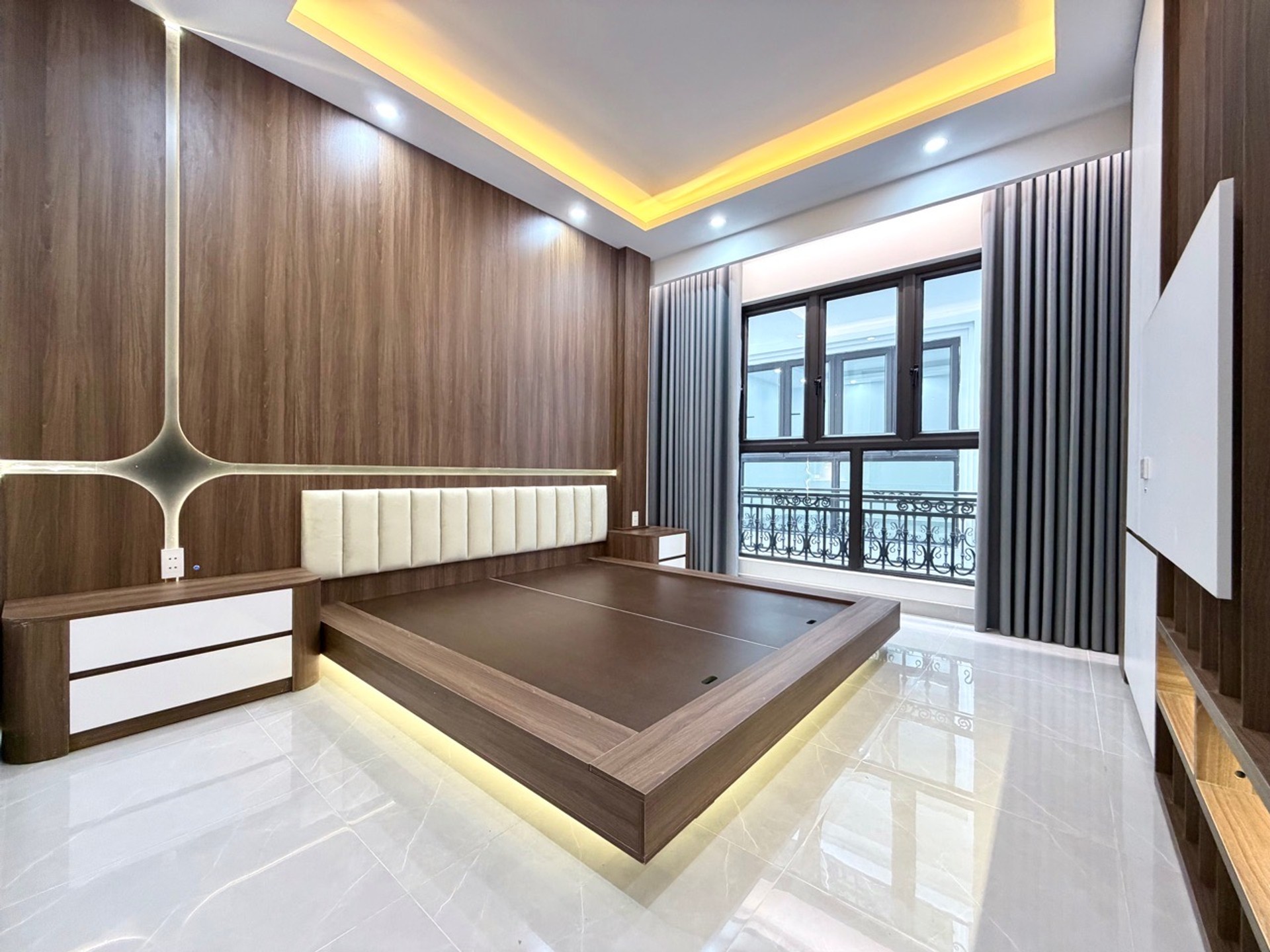 Nhà xây mới 4 tầng Miếu Hai Xã - Mặt tiền 6,8m-3
