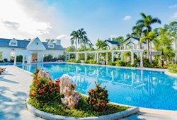 Vườn Vua Resort & Villas